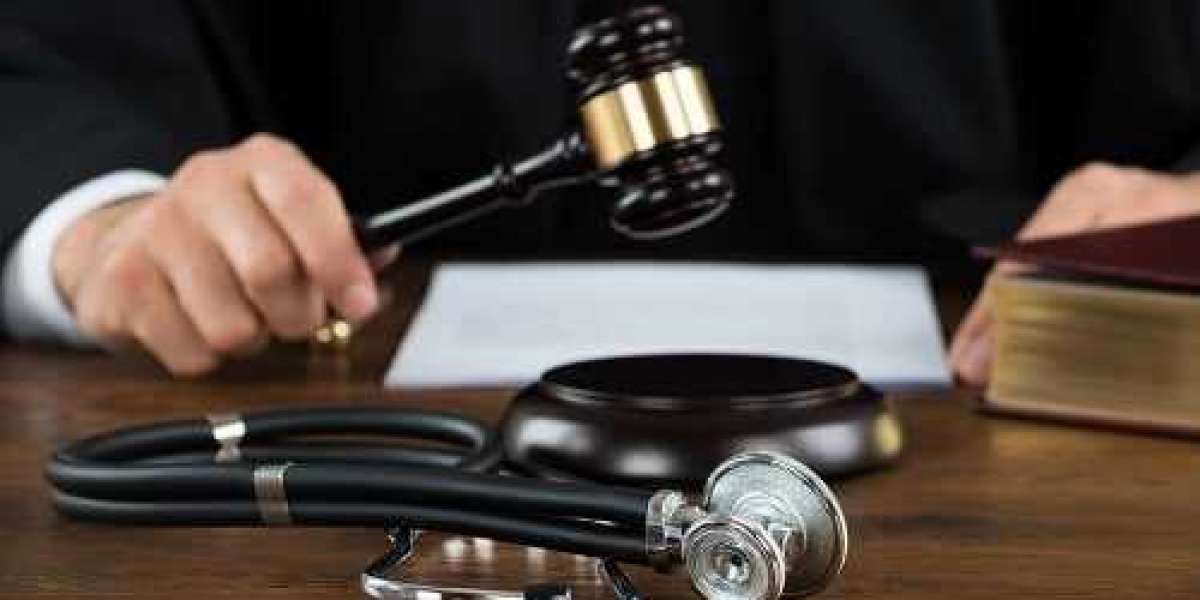 How Does A Medical Malpractice Lawyer Work?