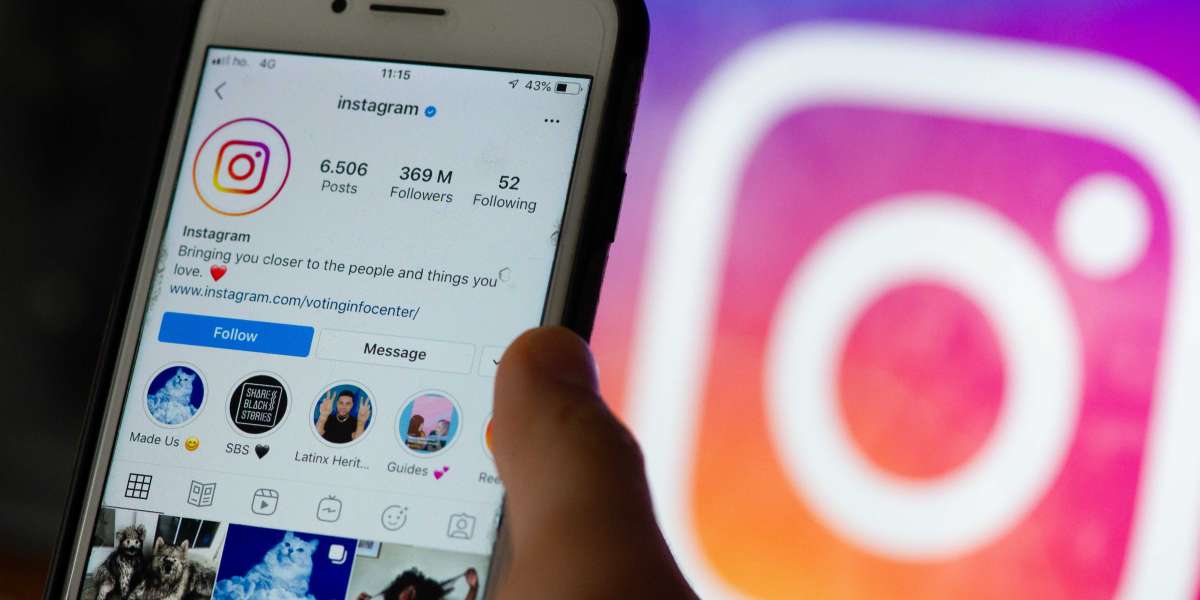 WAYS TO DOWNLOAD INSTAGRAM STORIES FROM OTHER USERS ON MOBILE
