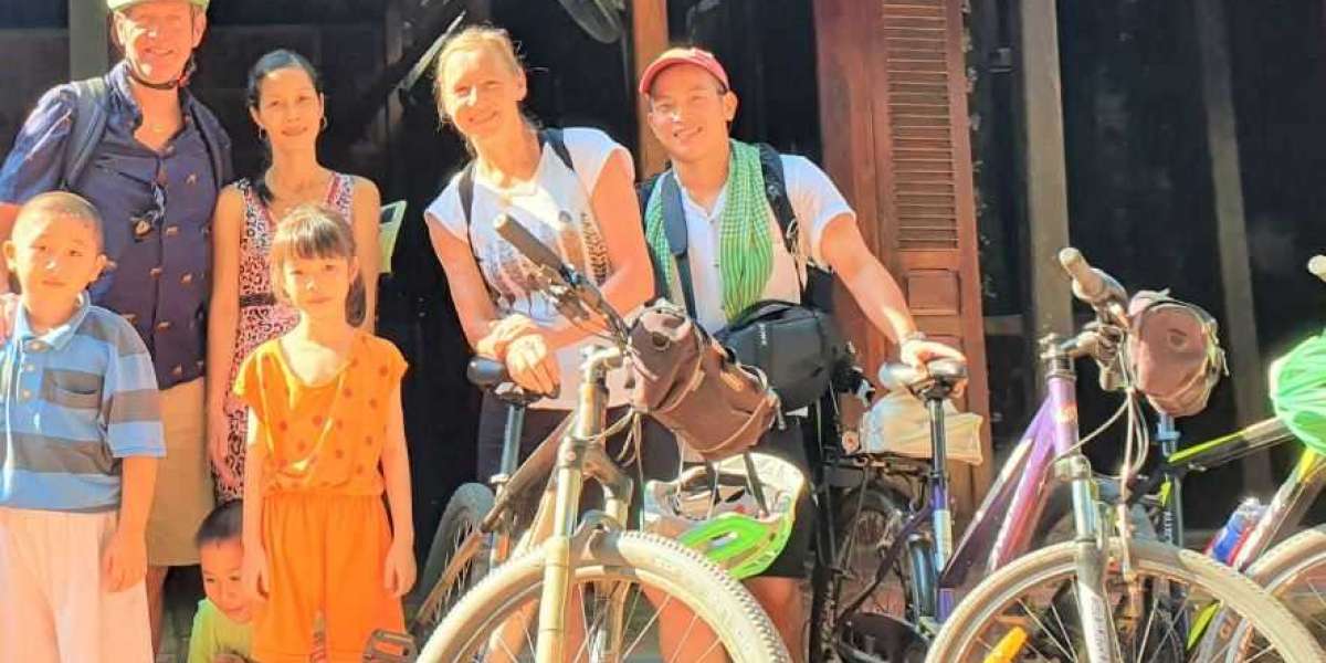 Choose the Best Trip Advisor for your Cycling Tour in Vietnam