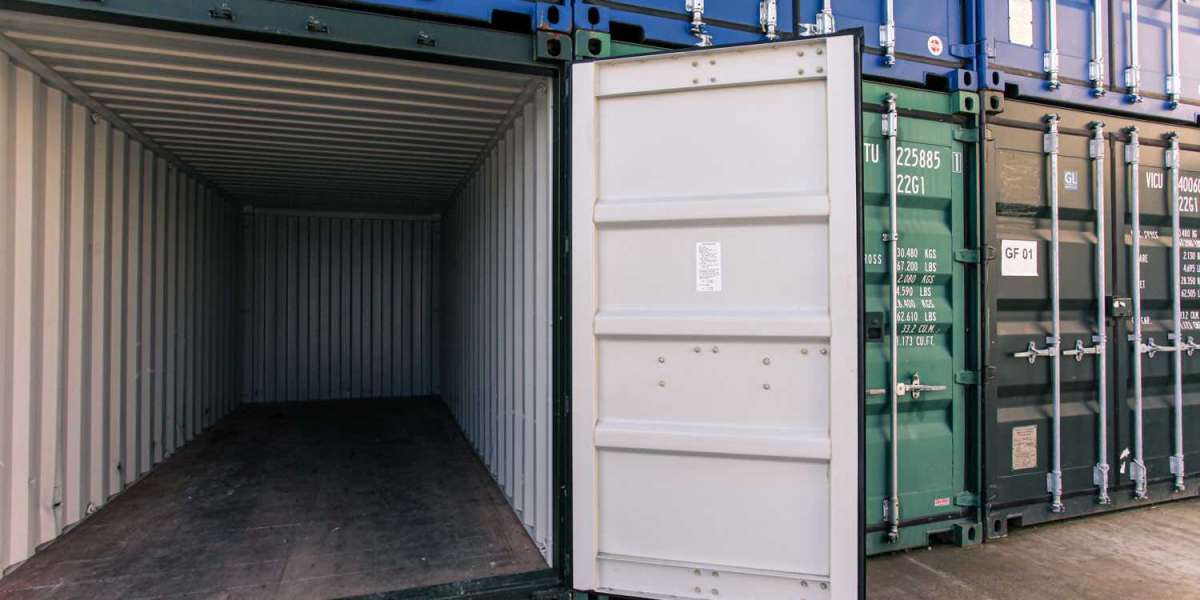 Storage Units in London for Moving House Easily
