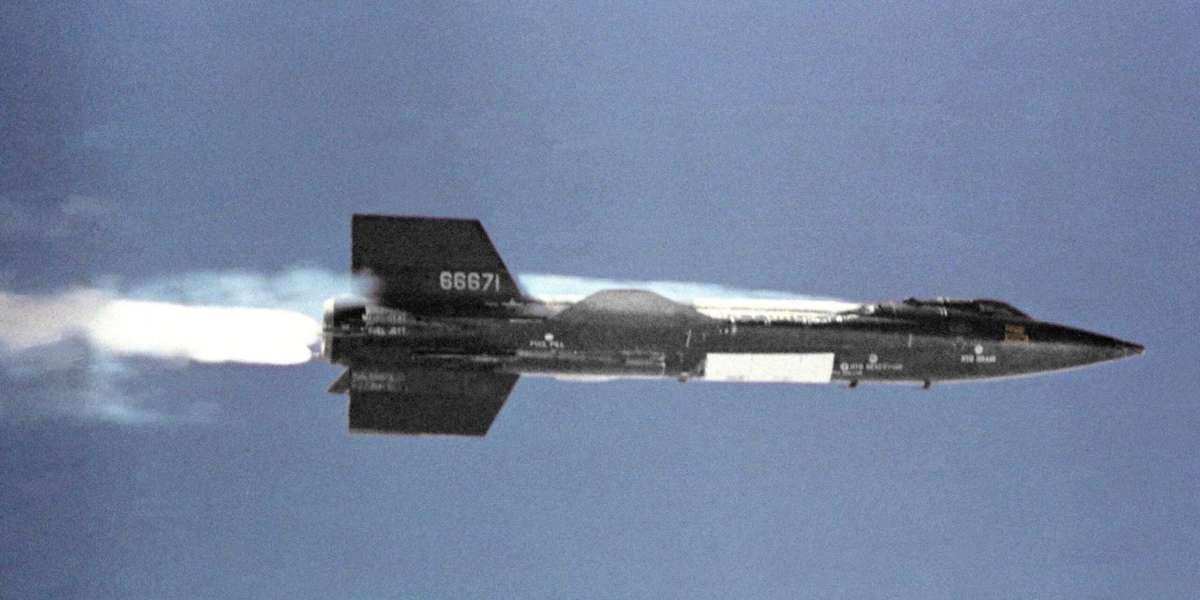 North American X-15 — The 4000 MPH Rocket Plane