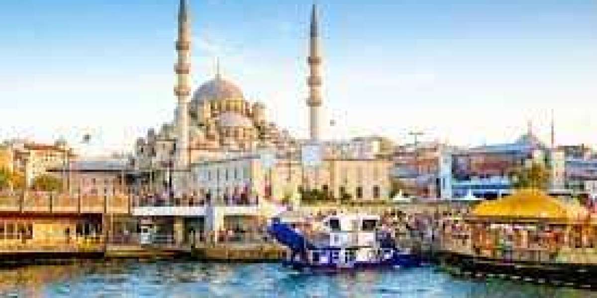 What are the cheapest months to go to Istanbul?