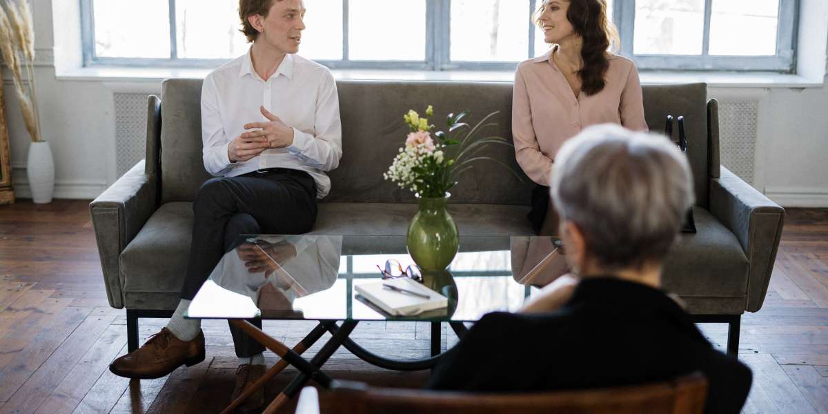 The Benefits of GroundedLife Relationship Therapy for Couples
