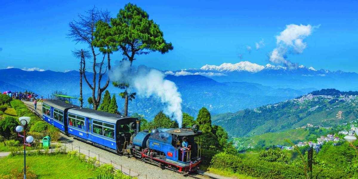 The Top Must-See Tourist Attractions in Darjeeling