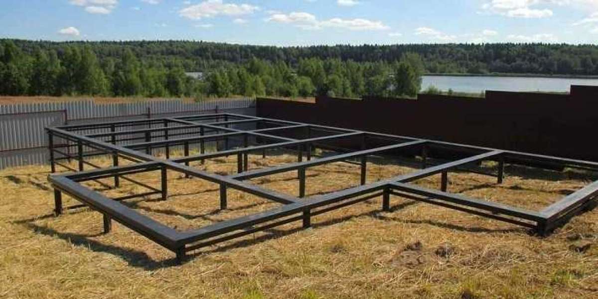 Understanding the Advantages of Screw Pile Installation for Solar Panels