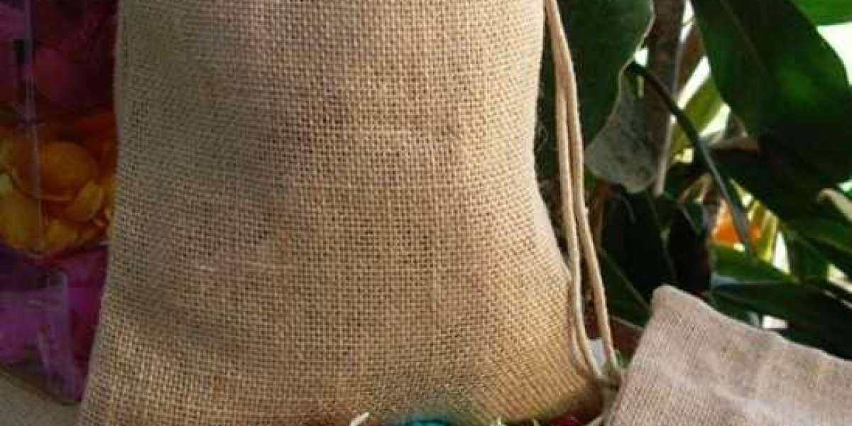 Jute Burlap Favor Bags: A Cost-Effective and Chic Choice for Party Favors