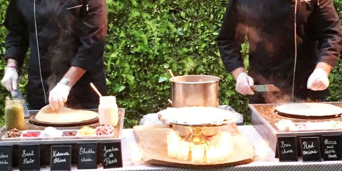 Creating Unforgettable Backyard Brunches: Breakfast Catering Options