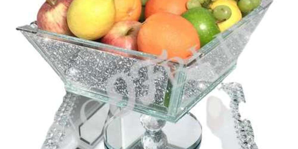 The Timeless Elegance of Crystal Fruit Bowls: A Symbol of Sophistication and Tradition