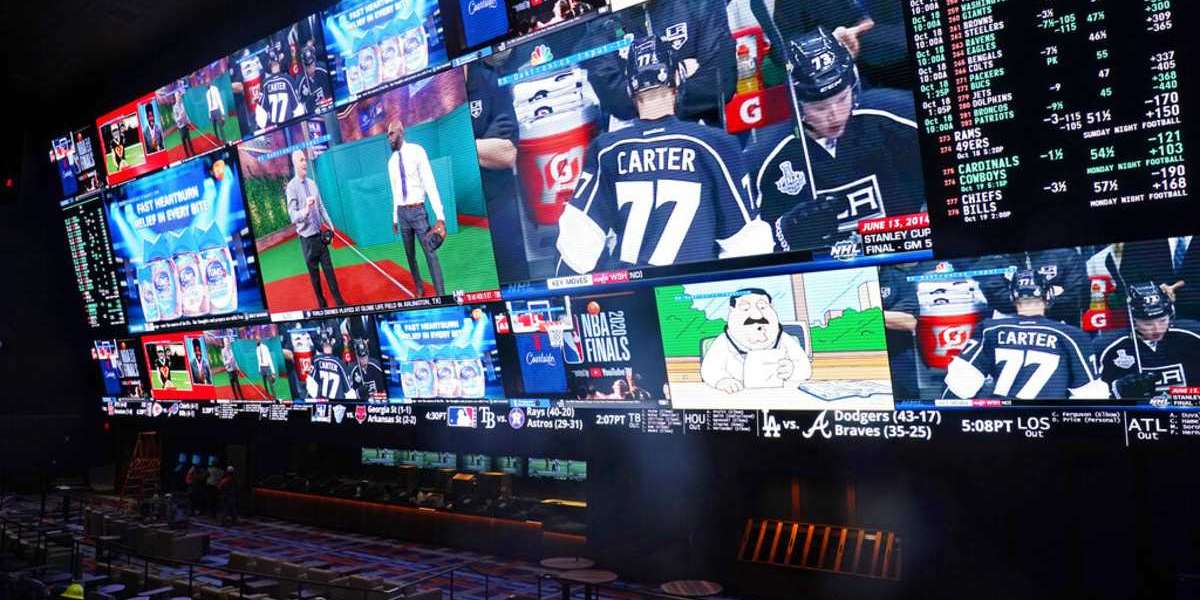 Sports Betting Market Size, Share, Growth & Forecast 2023-2028