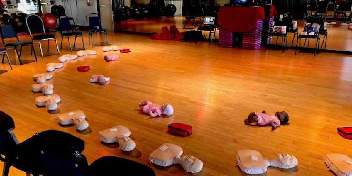 CPR and Emergency Certifications in Highland: Mastering Life-Saving Skills