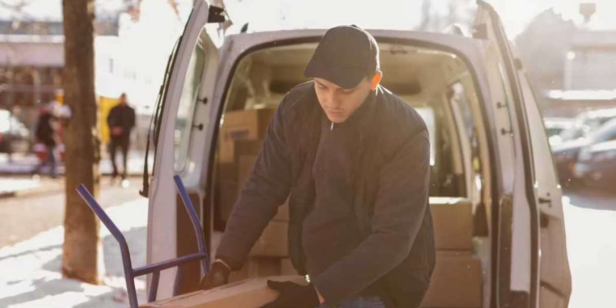 Affordable Man and Van Services in London: Making Your Move Cost-Effective