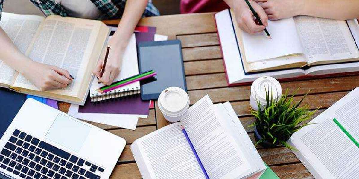Evaluating the Best Paper Writing Services: A Comprehensive Review