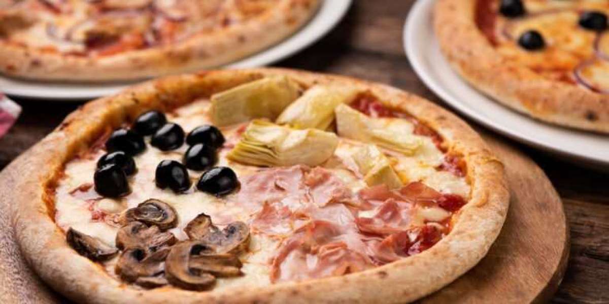 Puerto Banús Pizza Delivery: Bringing Comfort and Flavor to Your Doorstep