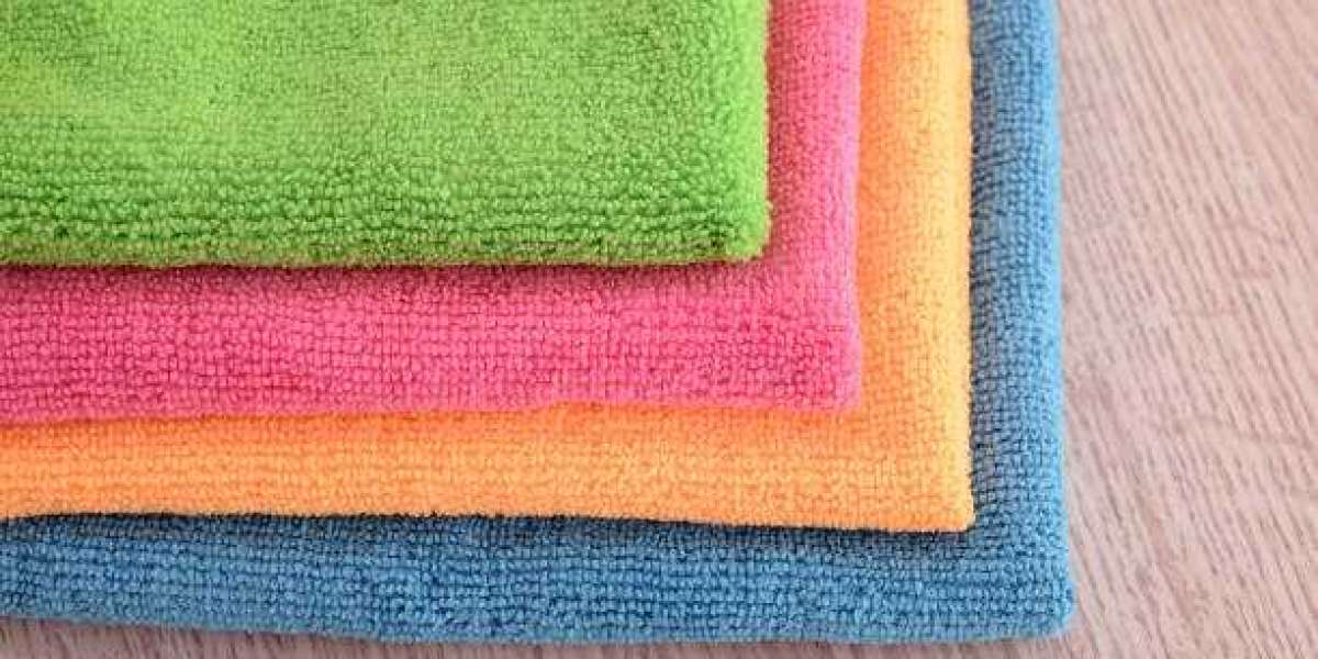 Say Goodbye to Harsh Chemicals with Microfiber Cloths