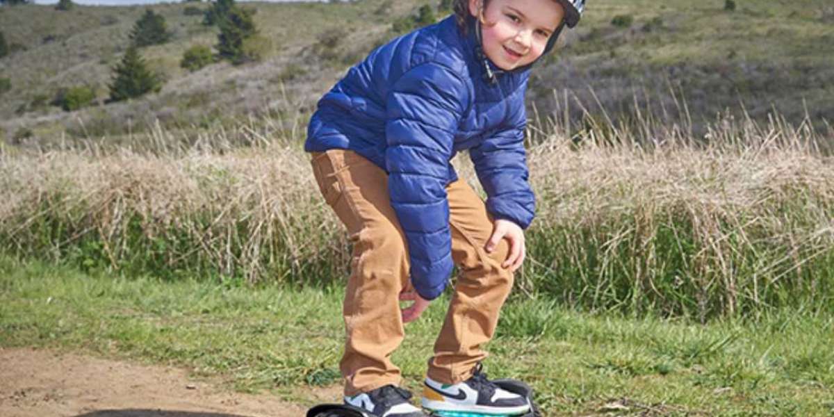 Gyroor G13 Hoverboard 500W: Elevate Your Ride with Power and Style