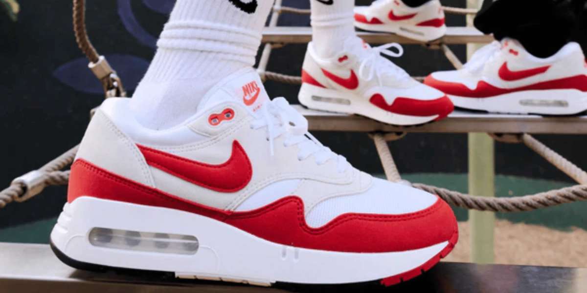 Legendary Kicks: The Enduring Appeal of Nike Air Max Shoes