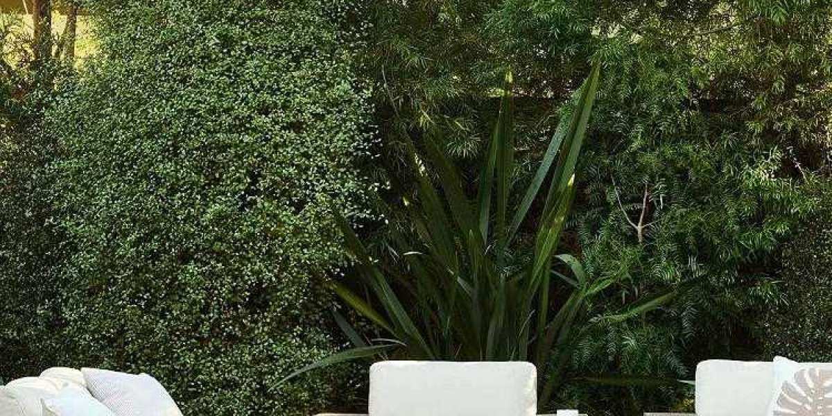Are You Looking Garden Furniture in Dubai
