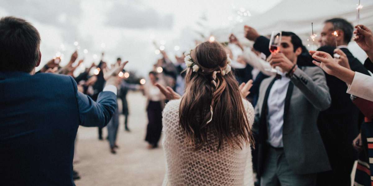 The Perfect Wedding DJ in Essex: Making Your Special Day Unforgettable