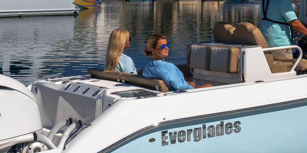 2025 Everglades 285 for Sale