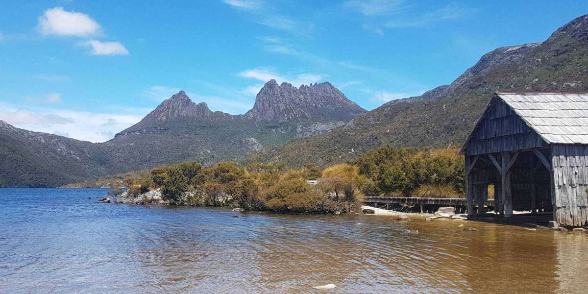 Exploring Cradle Mountain: A Perfect Day Trip Adventure