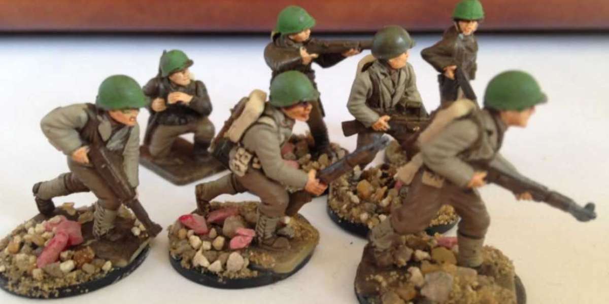 From Napoleonic Wars to Modern Combat: Best 1/72 Figures for Every Era