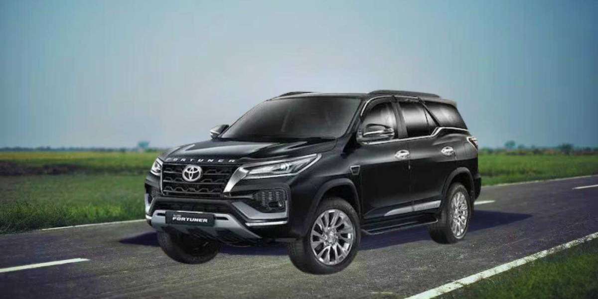 Fortuner Rent in Delhi – Luxury & Comfort by Audi Rent Delhi