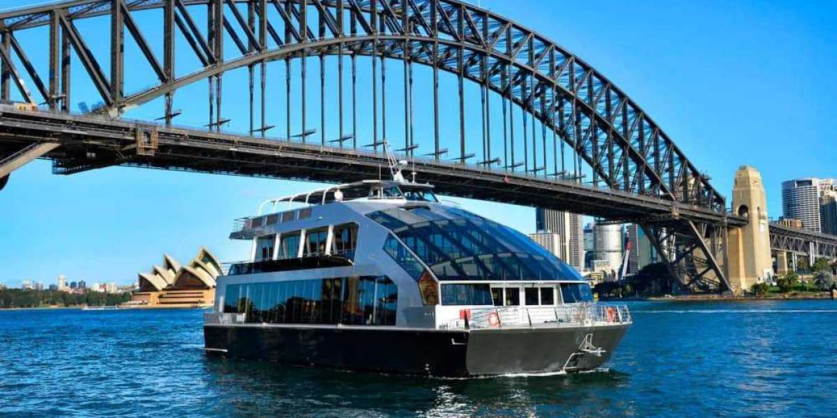 Sail, Dine, and Delight – Discover the Extraordinary with Sydney Lunch Cruises