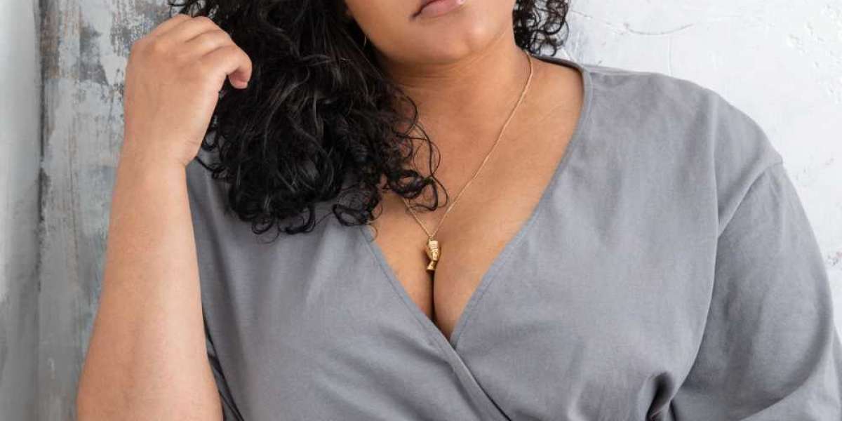 Plus Size Dresses: How to Choose the Best Styles for Your Body Shape