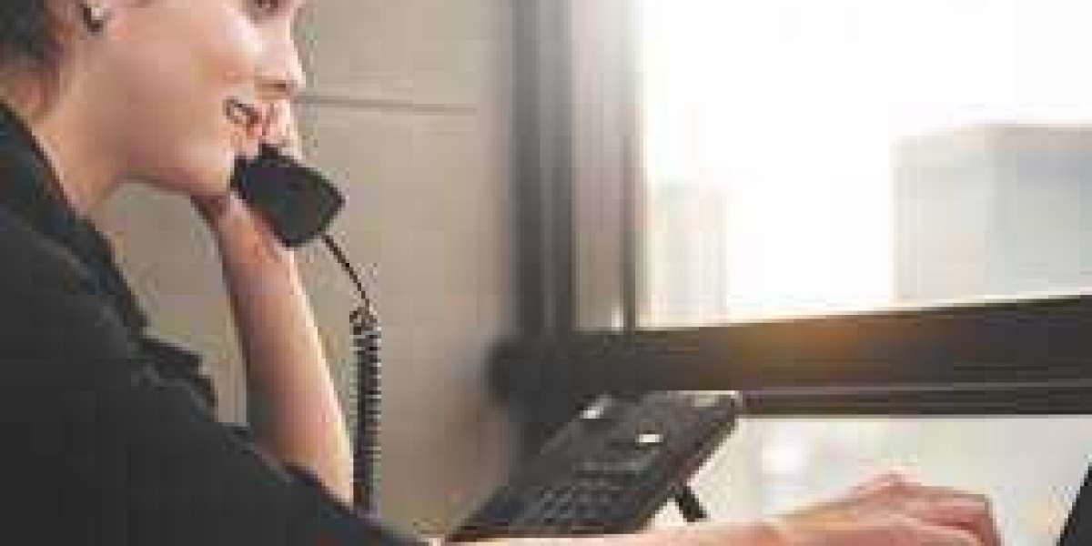 How Urgent Phone Response Services in Ottawa Help in Emergency Situations