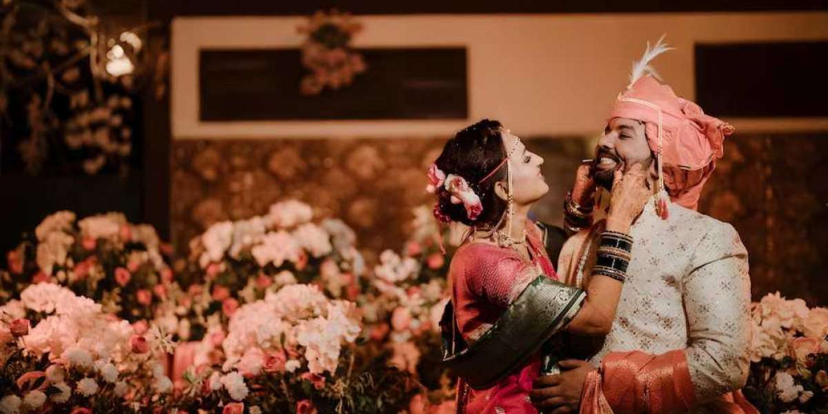 Best Pre-Wedding and Wedding Photography Service Providers in Varanasi