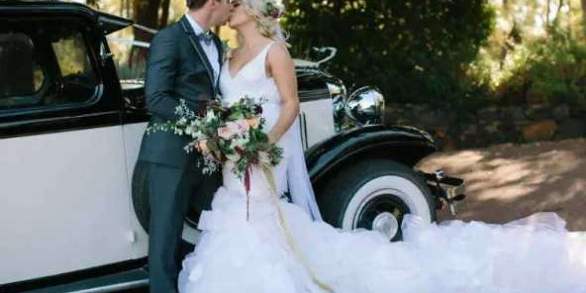 Vintage Wedding Cars Hire in Perth – Add Timeless Elegance to Your Special Day