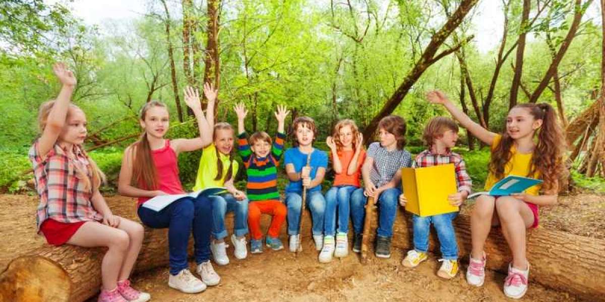 What Everyone Must Know about Camp