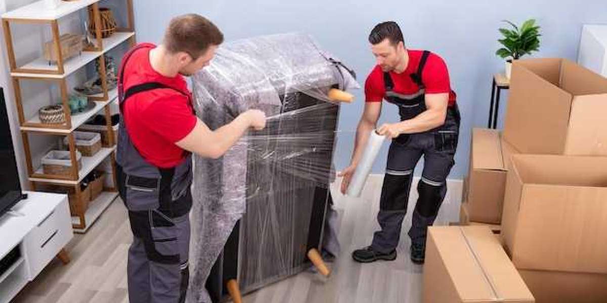 How to Send Furniture from Dubai to India