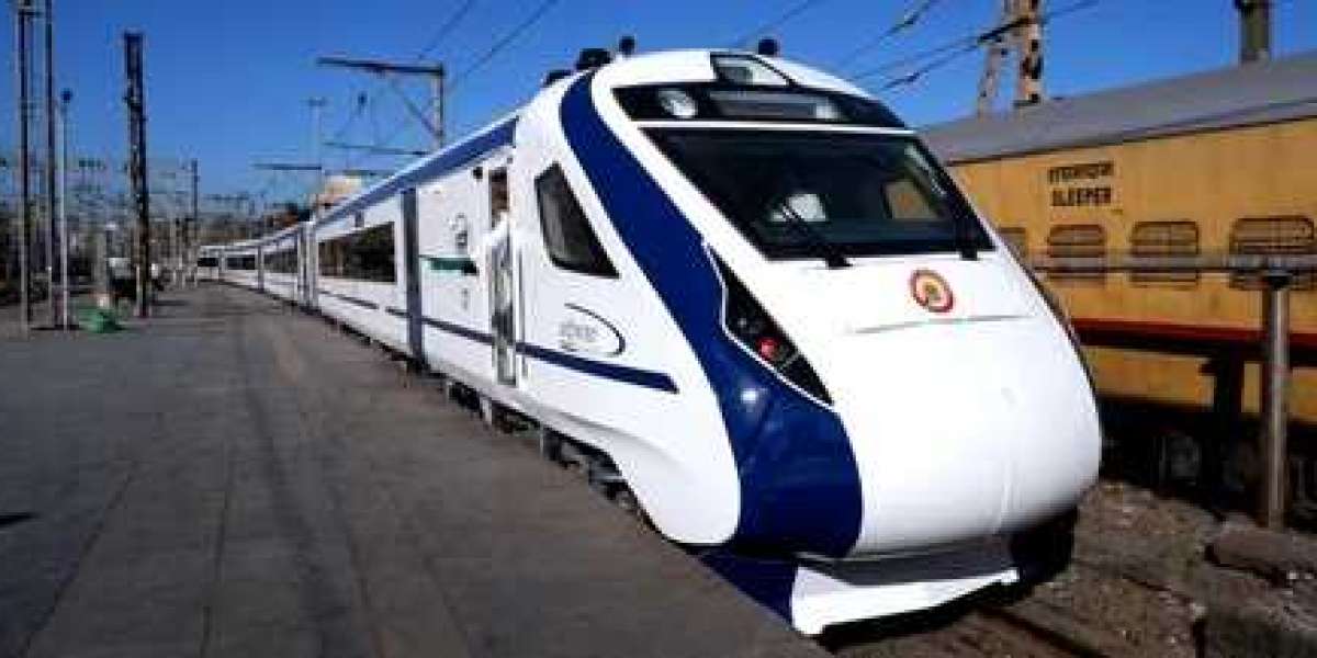 Delhi Agra Same day Tour By Express Trains | Delhi Agra Delhi by Gatimaan train tour