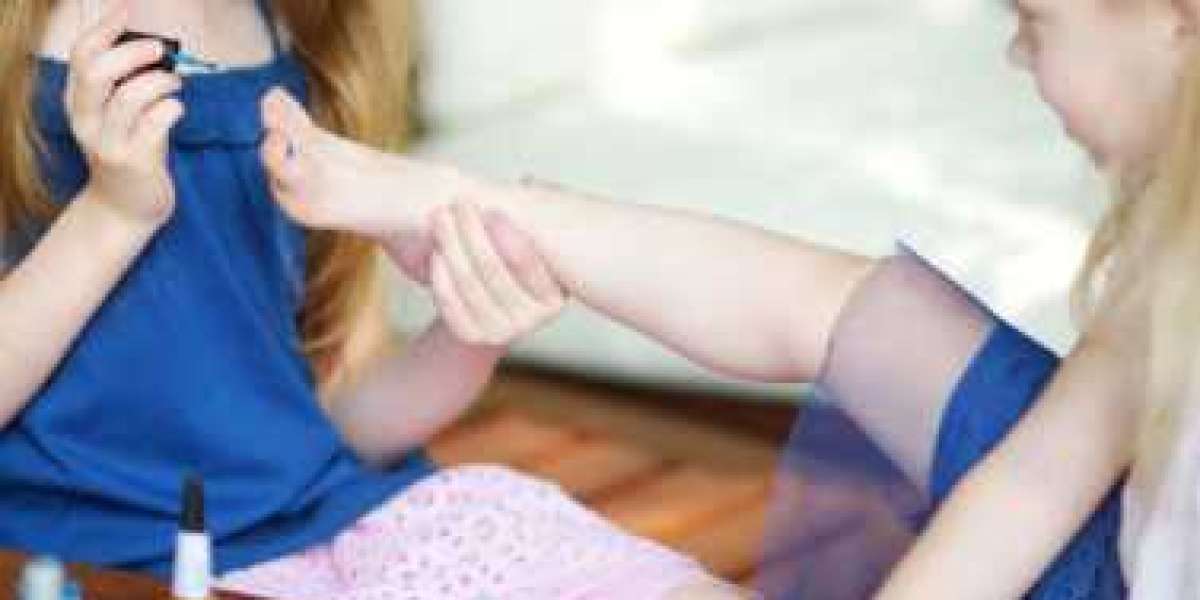 Treat Your Little One with the Best Kids Nails Combo Services at ZuZu Nails & Beauty USA