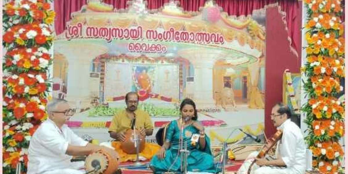Online Carnatic Music Classes With Personalized Lessons For All